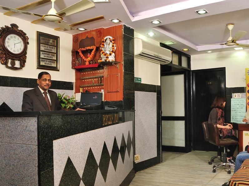 Hotel Star Palace New Delhi Eksteriør bilde